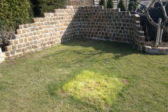 Mauern Palisaden Boeschungssicherung Naturstein Mauer