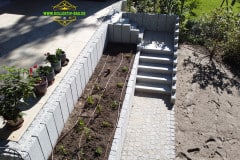 Terrassentreppe_Terrassenbeet-2