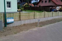 Zaunbau Holzzaun geschwungen bauen